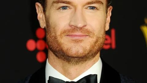 曼城英超遇阻，罗迪奇缺席成难题，瓜迪奥拉面临三大挑战迎战利物浦